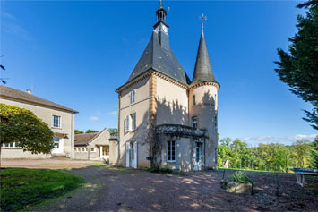 Avis sur Dom. La Tour de L&rsquo;horloge de Châteauvert : anniversaire
