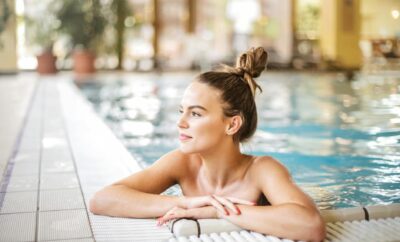 Location maison avec piscine intérieure et salle de jeux