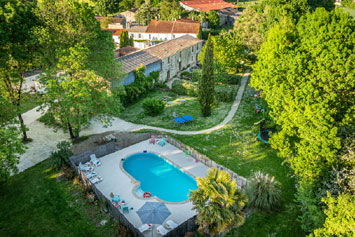 Le Bois Fleuri à Saint-Crépin : avis fête privée en groupe