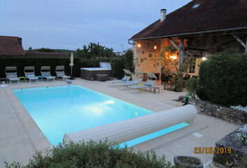 Le Clos du Trait à Roffey : avis fête privée et location groupe